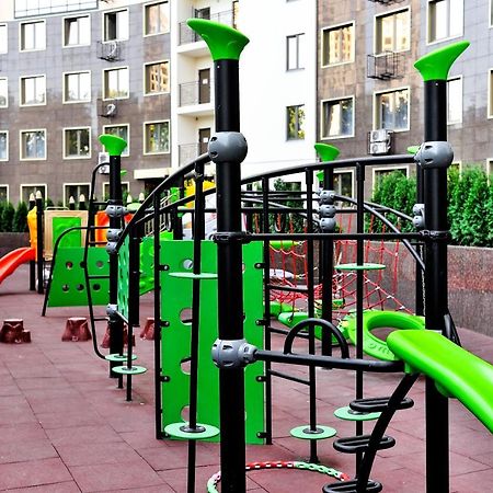 Большая Двухкомнатная Квартира В Центре Аркадии! 敖德萨 外观 照片